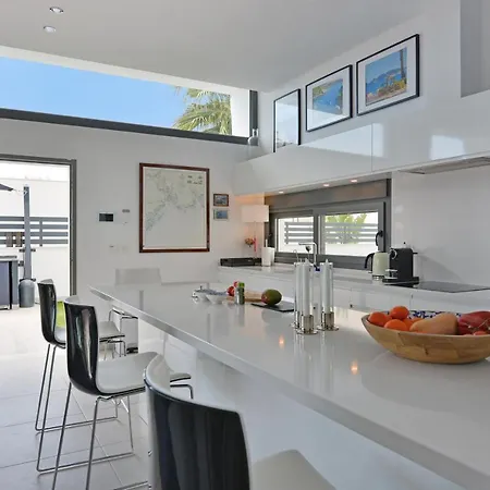 Hillside Luxury By Nras