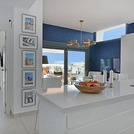 Hillside Luxury By Nras *
