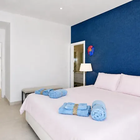 Hillside Luxury By Nras Apartmán