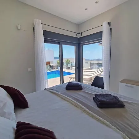 Hillside Luxury By Nras Appartement *