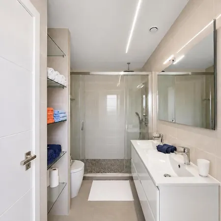 Hillside Luxury By Nras Appartement